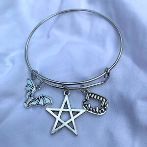 Brand New! Handmade! Adjustable Charm Bangle Bracelet!